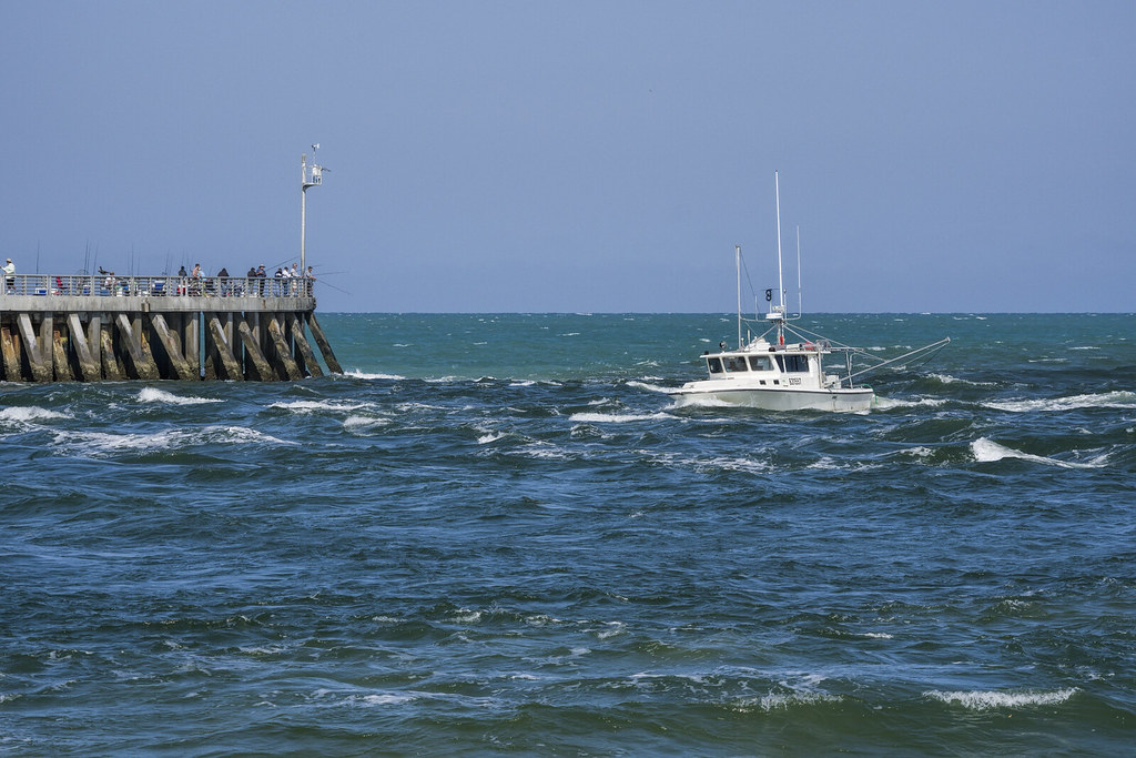 Fighting the inlet.