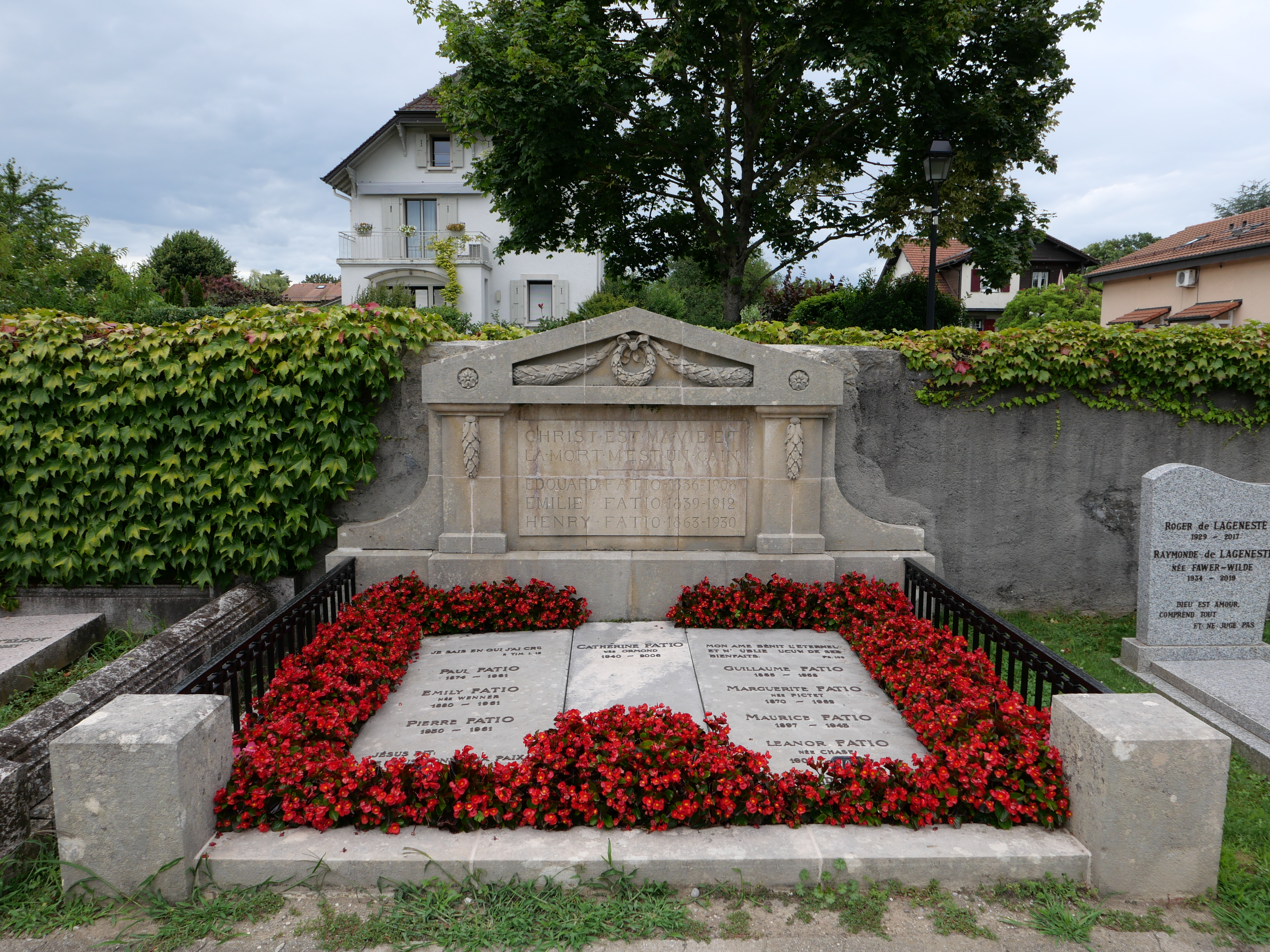 FatioFamilyGrave-CimetiereDeGenthod RomanDeckert01072024
